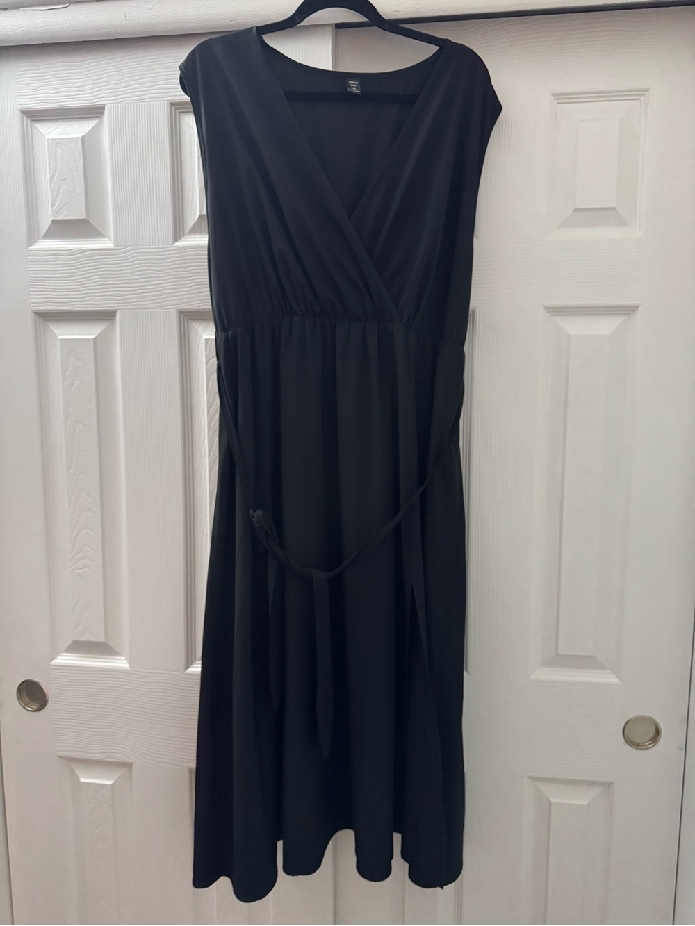 SHEIN Black Wrap Maxi Dress